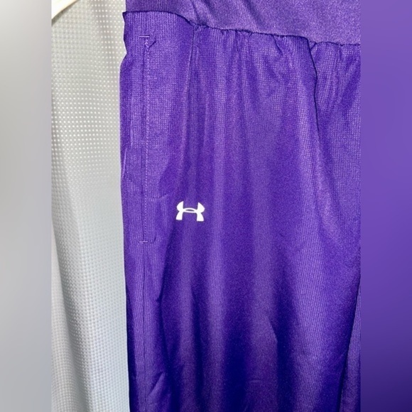 Women’s Under Armour purple wide legs track-pants size Medium - Picture 7 of 16